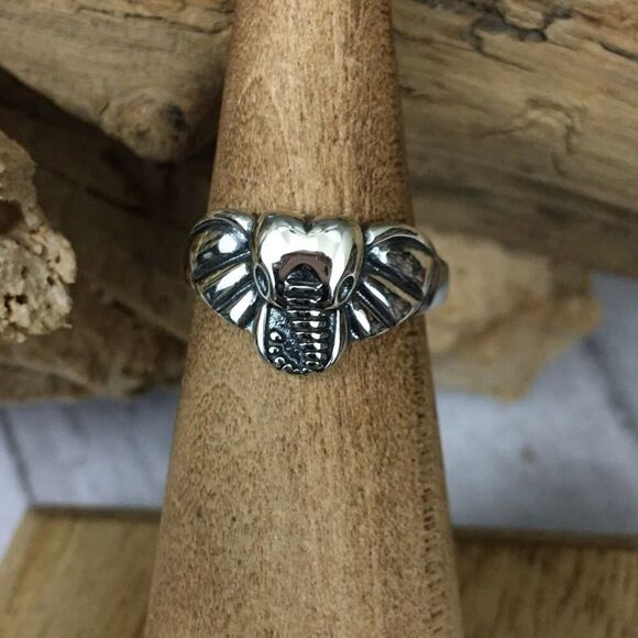 Elephant Head Sterling Silver Toe Ring - Picture 2 of 5